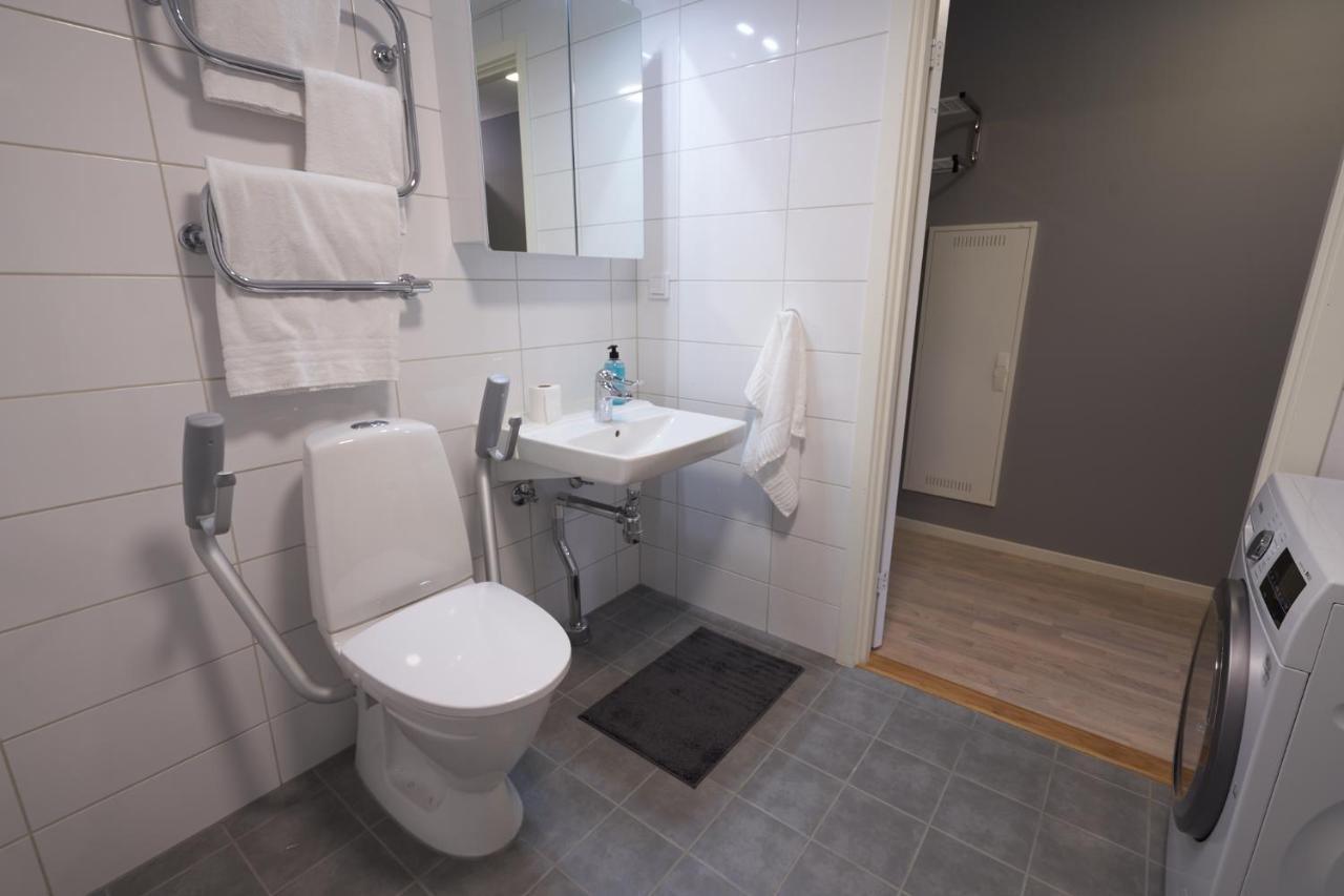 Ekebyhov Hotell Ekerö Buitenkant foto
